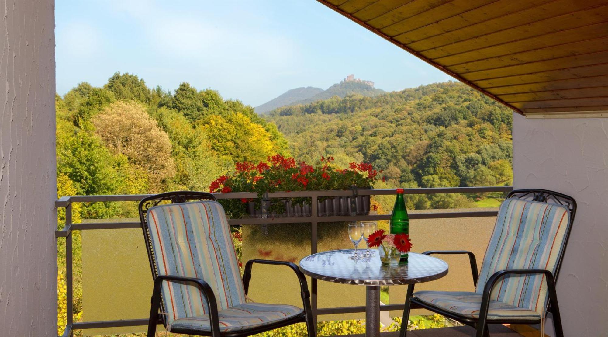 Trifelsblick Hotel Wernersberg Kültér fotó